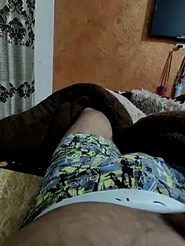 Snapshot of Rahul_Singh1987 chatting on 17, 12, 2025 Rahul Singh1987 online show from 17, 12, 2025