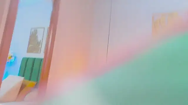 Snapshot of XenaRevelo chatting on 6, 2, 2026 XenaRevelo online show from 6, 2, 2026