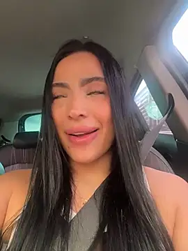 Snapshot of ValeriaTorress_ chatting on 1, 4, 2026 ValeriaTorress online show from 1, 4, 2026