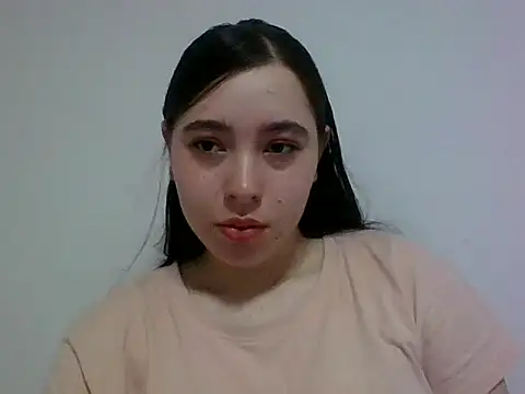 Snapshot of Anni_00001 chatting on 18, 12, 2025 Anni 00001 online show from 18, 12, 2025