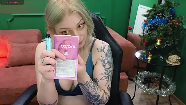 Aska Asami online show from 16, 12, 2025