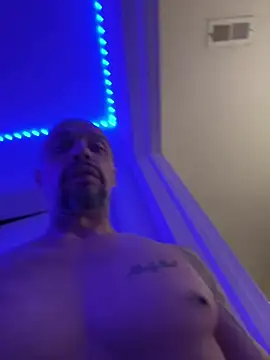 Snapshot of faces818 chatting on 28, 3, 2026 faces818 online show from 28, 3, 2026