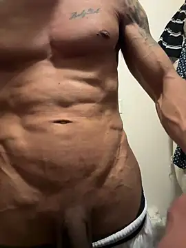 Snapshot of faces818 chatting on 18, 4, 2026 faces818 online show from 18, 4, 2026