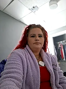 Snapshot of Goddessalizeee chatting on 17, 12, 2025 Goddessalizeee online show from 17, 12, 2025