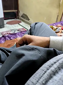 Snapshot of newoneforyo chatting on 21, 12, 2025 newoneforyo online show from 21, 12, 2025