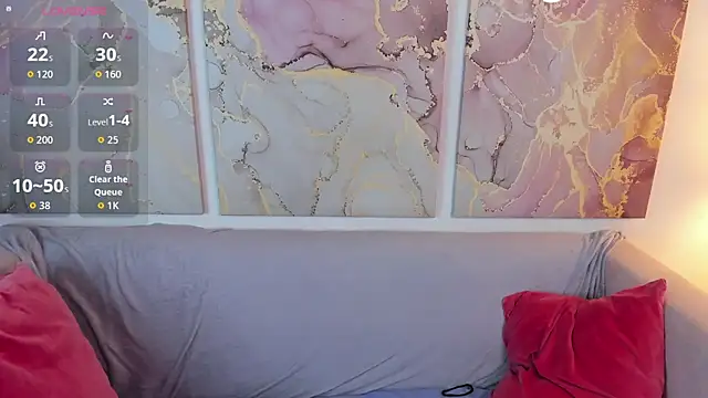Snapshot of katymeaw chatting on 7, 7, 2026 katymeaw online show from 7, 7, 2026