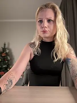 TeaseKitten- online show from 6, 1, 2026