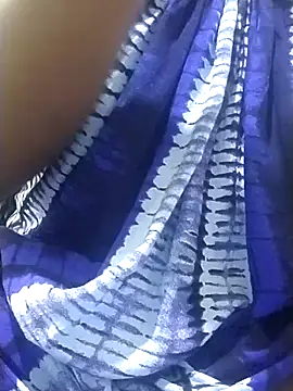 Snapshot of sweetblack_puss chatting on 22, 4, 2026 sweetblack puss online show from 22, 4, 2026