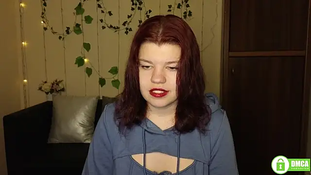 Snapshot of Anitka_corgs4 chatting on 14, 12, 2025 Anitka corgs4 online show from 14, 12, 2025