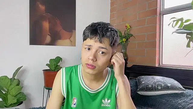 Snapshot of Andy_Belier23 chatting on 8, 3, 2026 Andy Belier23 online show from 8, 3, 2026