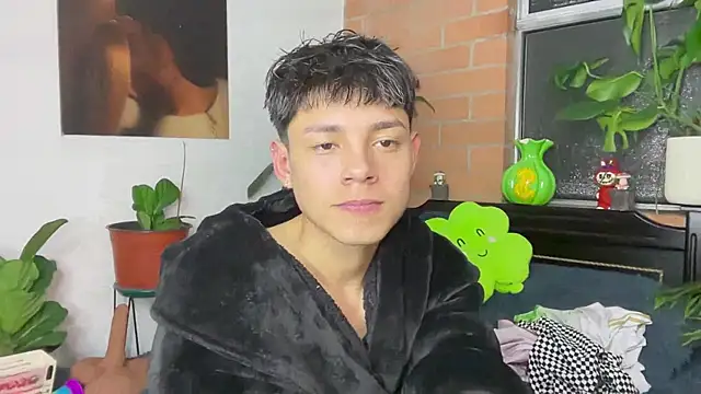 Snapshot of Andy_Belier23 chatting on 18, 3, 2026 Andy Belier23 online show from 18, 3, 2026