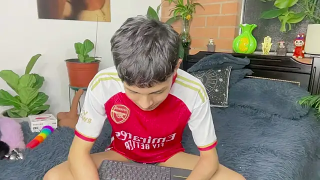 Snapshot of Andy_Belier23 chatting on 21, 3, 2026 Andy Belier23 online show from 21, 3, 2026