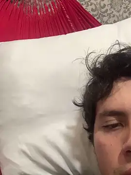 Snapshot of valentinamoreira_safadaox chatting on 13, 12, 2025 valentinamoreira safadaox online show from 13, 12, 2025