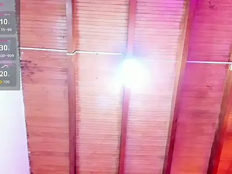 Snapshot of Kittymoretti chatting on 8, 4, 2026 Kittymoretti online show from 8, 4, 2026