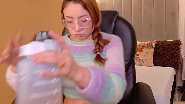 danielamilles online show from 10, 1, 2026