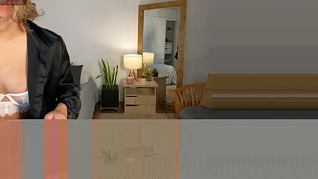 Snapshot of Grecia_Miller_ chatting on 2, 3, 2026 Grecia Miller online show from 2, 3, 2026