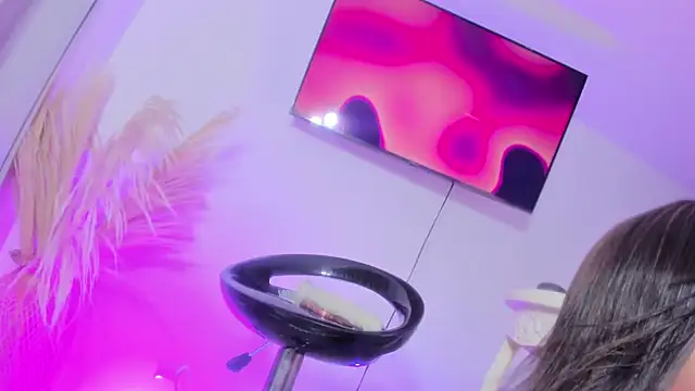 Snapshot of Camila_saaenz chatting on 26, 4, 2026 Camila saaenz online show from 26, 4, 2026