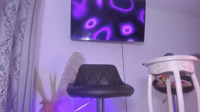 Camila saaenz online show from 14, 6, 2026