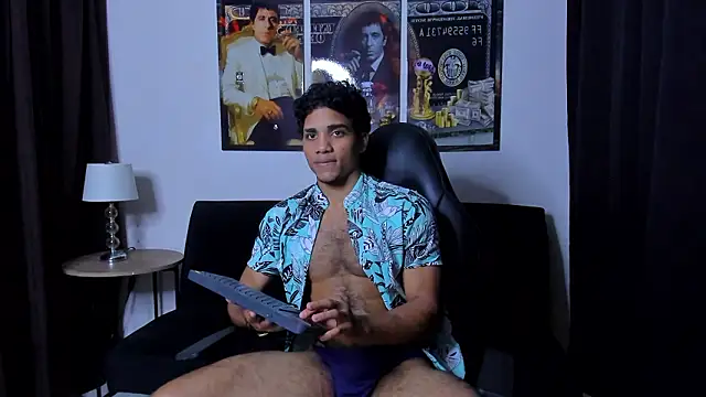 Snapshot of Dustyn_Michelle1 chatting on 2, 3, 2026 Dustyn Michelle1 online show from 2, 3, 2026