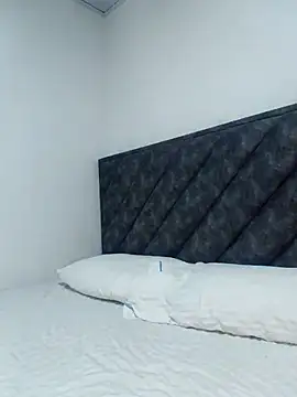 MMia 18 online show from 26, 2, 2026