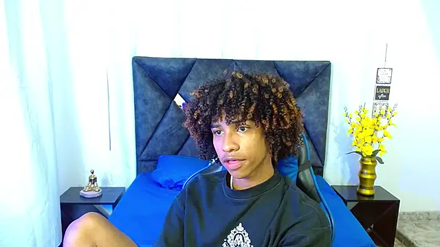 Snapshot of angelll18_ chatting on 23, 7, 2026 angelll18 online show from 23, 7, 2026
