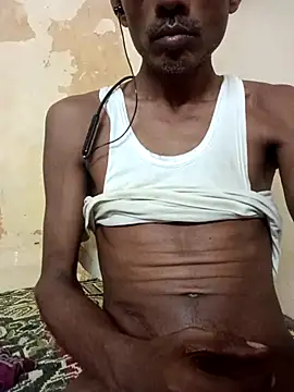 Snapshot of Akash32y chatting on 17, 12, 2025 Akash32y online show from 17, 12, 2025