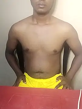 Snapshot of golosos2331 chatting on 15, 12, 2025 golosos2331 online show from 15, 12, 2025