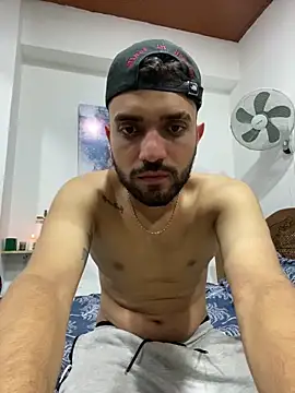 Snapshot of jamess_0 chatting on 23, 4, 2026 jamess 0 online show from 23, 4, 2026