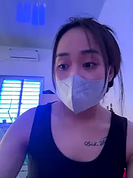 NinaBaby22 online show from 18, 12, 2025