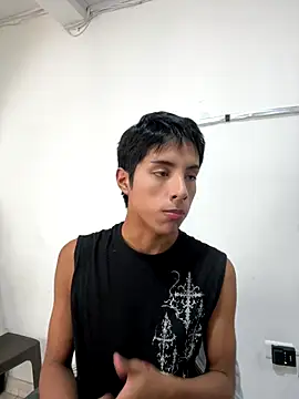 EstivenSallas2 online show from 13, 12, 2025