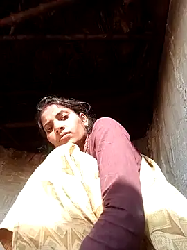 Akanksha thakur online show from 15, 12, 2025