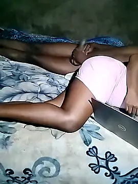 Snapshot of captainofgirl chatting on 19, 3, 2026 captainofgirl online show from 19, 3, 2026