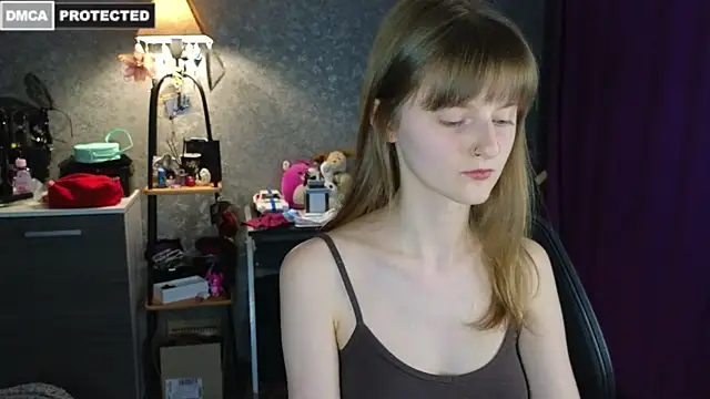 Miss Alisa  online show from 17, 7, 2026