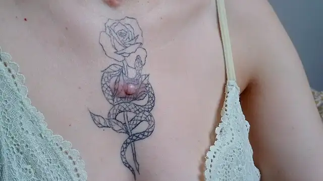 Snapshot of anngelle chatting on 21, 4, 2026 anngelle online show from 21, 4, 2026