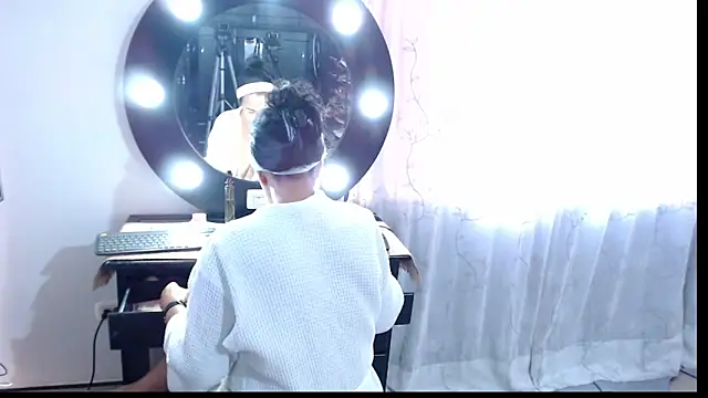 Snapshot of Naomy_Mature chatting on 19, 3, 2026 Naomy Mature online show from 19, 3, 2026