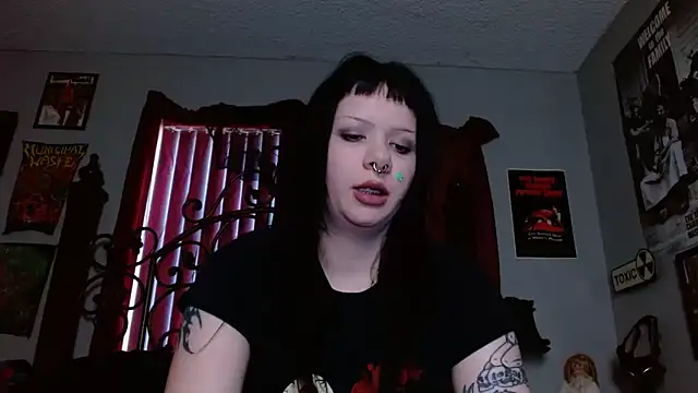 Snapshot of Bettieee_Agura chatting on 18, 3, 2026 Bettieee Agura online show from 18, 3, 2026