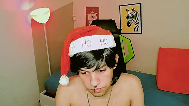 Snapshot of Luky_twink chatting on 17, 12, 2025 Luky twink online show from 17, 12, 2025