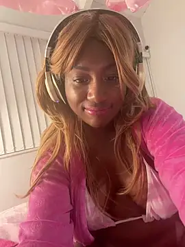 MissPastelAllure online show from 14, 12, 2025