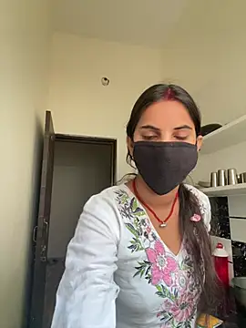 Pooja Love143 online show from 9, 4, 2026