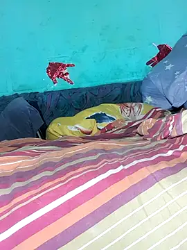 Snapshot of fays12345 chatting on 20, 4, 2026 fays12345 online show from 20, 4, 2026