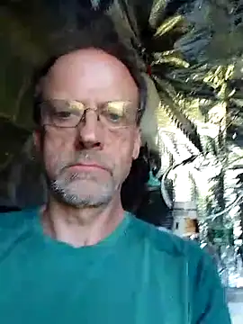 Snapshot of Quebec46 chatting on 6, 4, 2026 Quebec46 online show from 6, 4, 2026