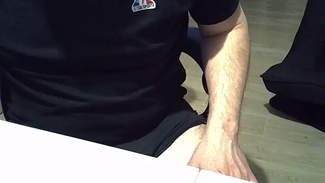 Snapshot of Zetros_15 chatting on 18, 3, 2026 Zetros 15 online show from 18, 3, 2026