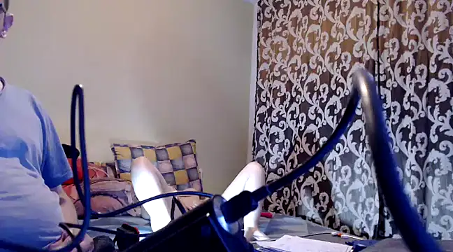 yunis32 online show from 21, 1, 2025