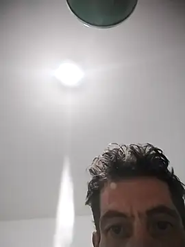 Snapshot of SaucingChicane chatting on 24, 4, 2026 SaucingChicane online show from 24, 4, 2026