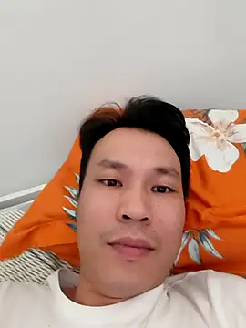 Snapshot of cheung1001 chatting on 15, 12, 2025 cheung1001 online show from 15, 12, 2025