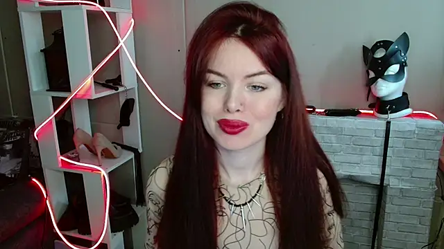 hot neighbor online show from 18, 4, 2026