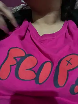 Snapshot of Kajal_kumariiii chatting on 16, 12, 2025 Kajal kumariiii online show from 16, 12, 2025