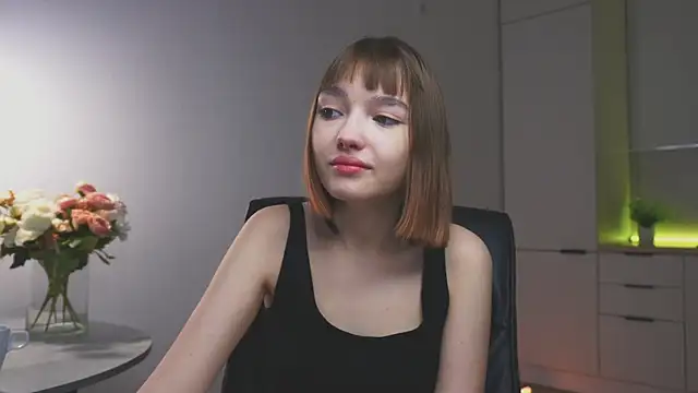 Leyla crsh online show from 17, 4, 2026