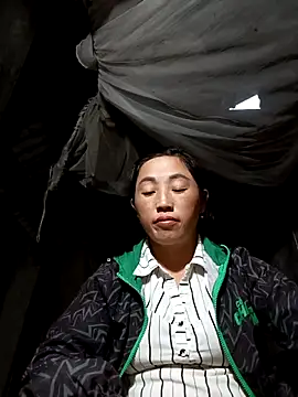 Snapshot of seacyre chatting on 20, 12, 2025 seacyre online show from 20, 12, 2025