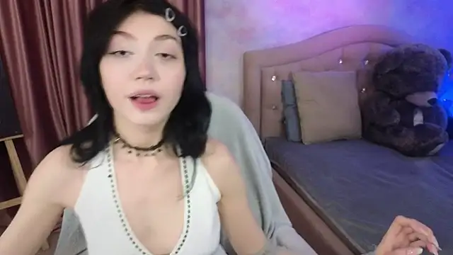 Mila Whelson online show from 13, 2, 2026